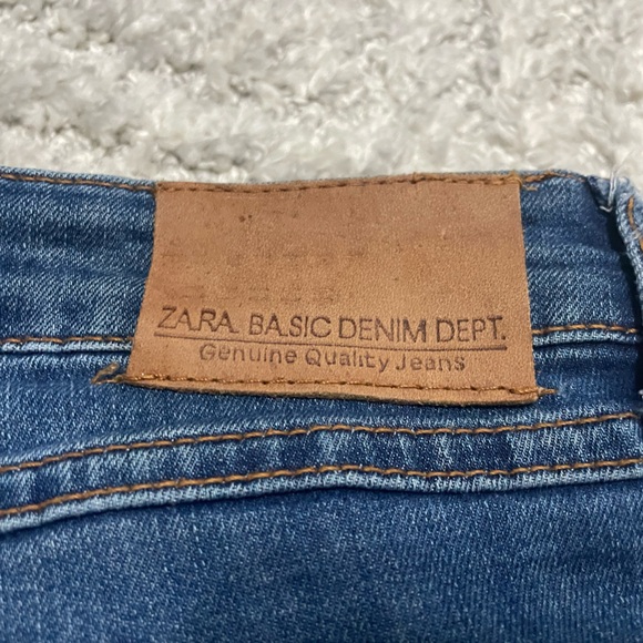 ZARA Basic Denim Mid Rise Skinny Size 6 - Picture 2 of 3